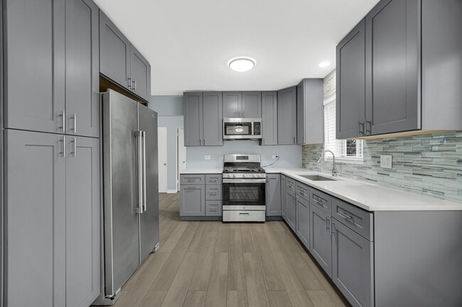 Photo - 3725 N Harlem Ave Unidad F