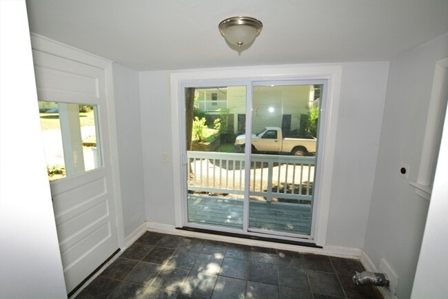 Photo - 11 Tolman St