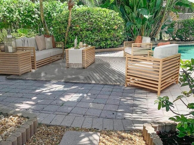 Photo - 9119 Baybury Ln