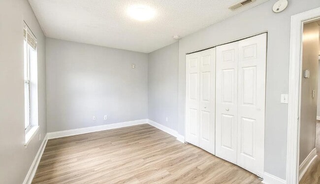 Photo - 609 Nixon St