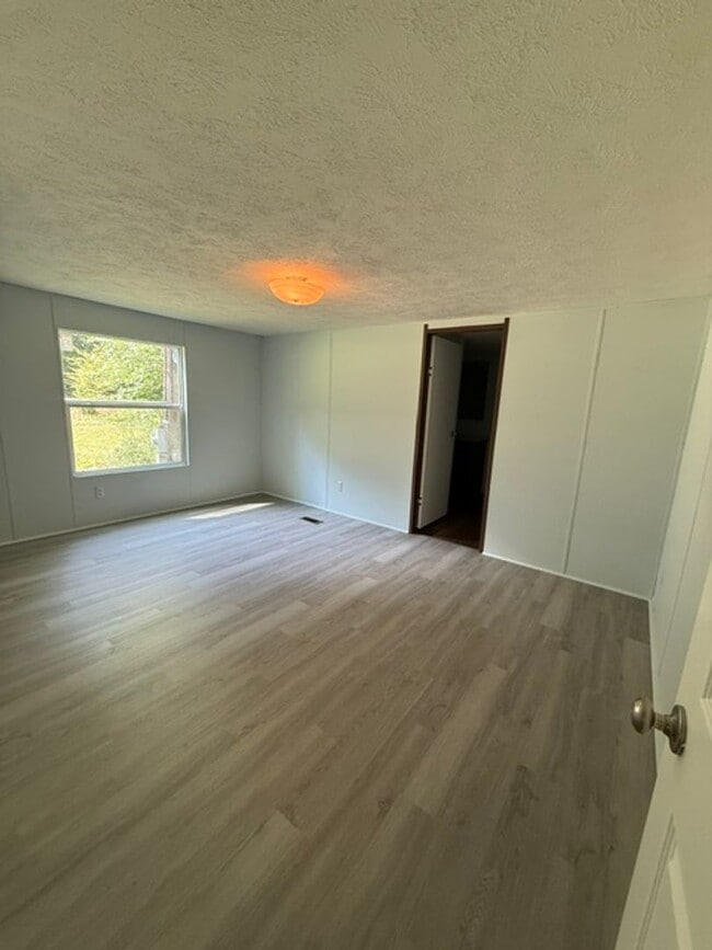 Photo - For Rent
