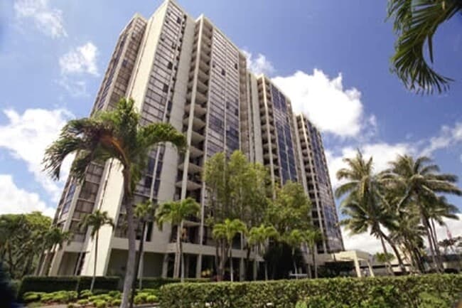 Rarely Available High Floor Windward Passa... - Rarely Available High Floor Windward Passa... Unidad 1508 Rental