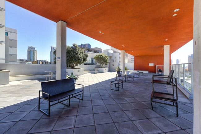 Atmosphere Apartments