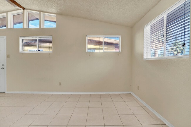 Photo - Cielo Vista 3 Bedroom 2 Bath