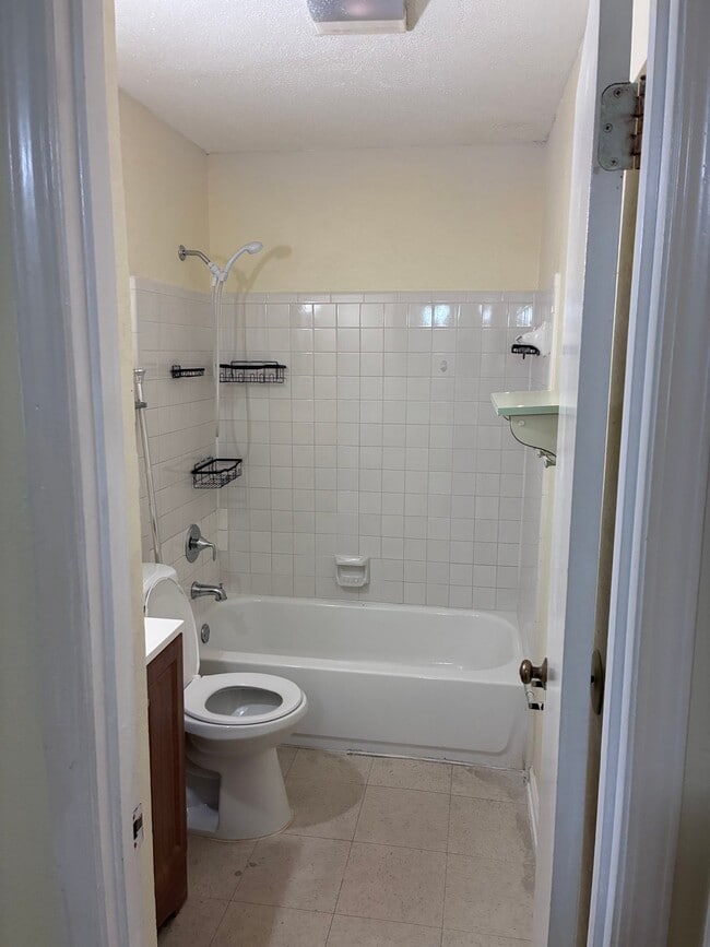 Photo - 2317 Giuffrias Ave