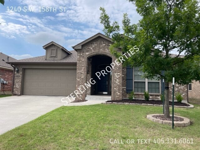 Building Photo - 1240 SW 158th St