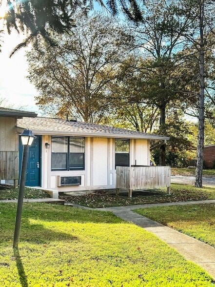 Photo - 2421 Madison St Unidad 13