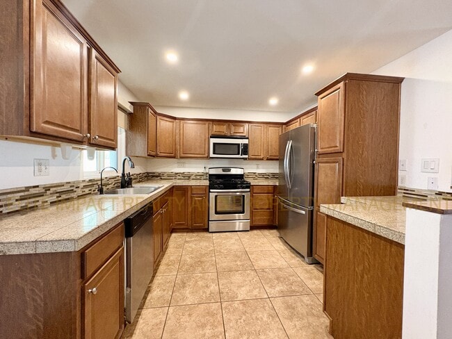 Photo - 5621 E Lester St