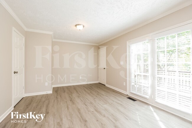 Photo - 2908 Sams Ct