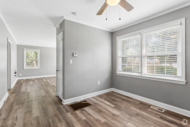 1BR, 1BA - 680SF - Dining Room - Historic Brookwood Apartments
