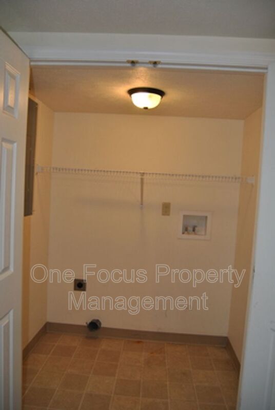 Photo - 14 E Arch St