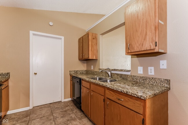 Photo - 4206 Village Trace Blvd