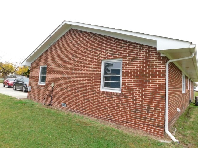 1540 Nixonton Rd