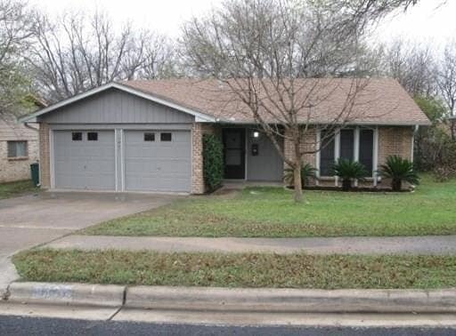 Building Photo - 9807 Mountain Quail Rd