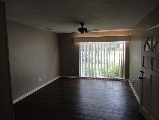 Photo - 4 Bedroom/2 Bath located in Golf Club Manor