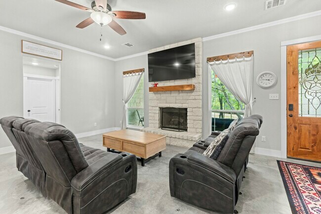 Photo - 15765 Salado Dr