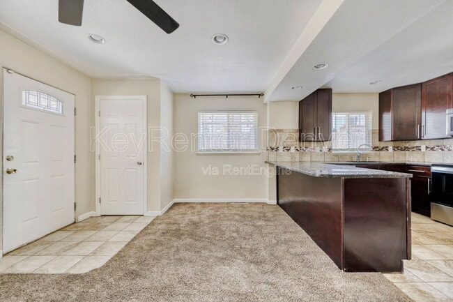 Photo - 847 Tennyson St