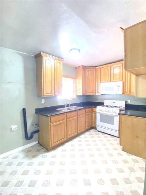 Photo - 24170 Sunnymead Boulevard