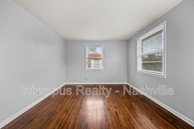 Photo - 114 Old Trinity Ln