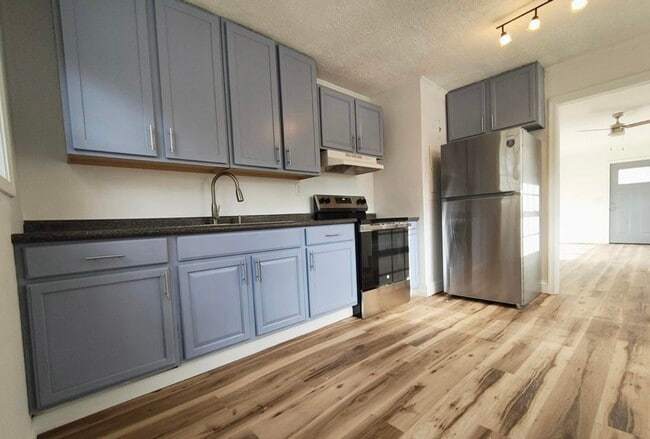 Photo - 510 Ijams St