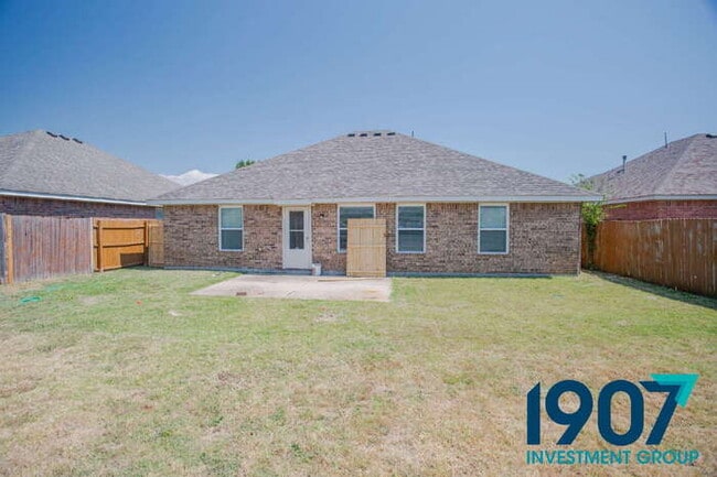 Photo - Sacious 4-Bedroom Home with Open Layout!