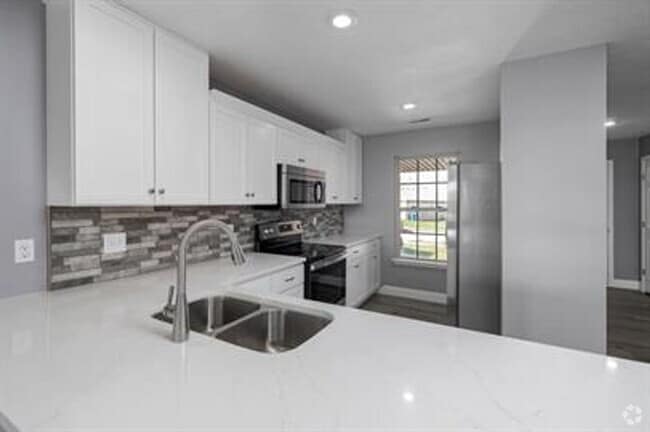 Building Photo - Fabulous Patio Home!
