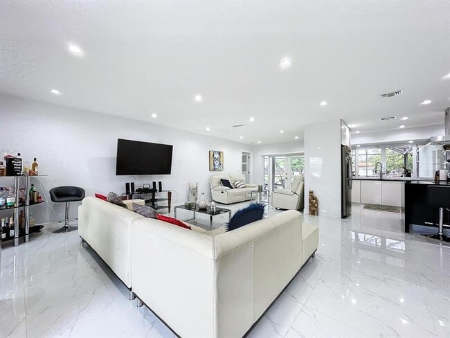 Photo - 2171 NW 87th Ave