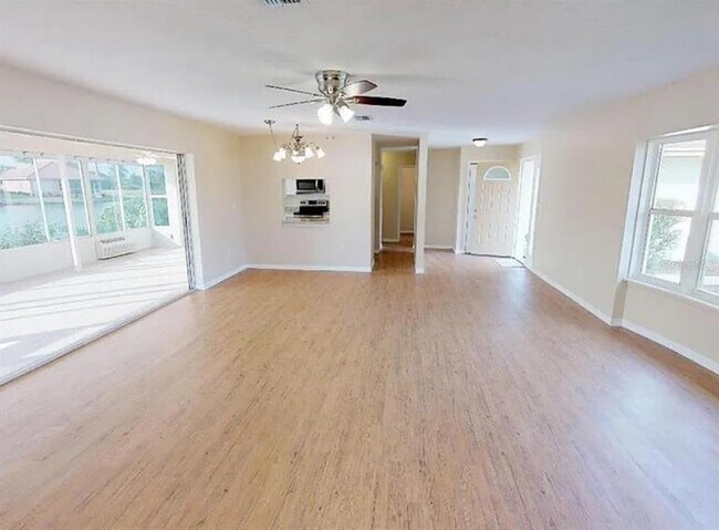 Photo - 11826 SW Dallas Dr S