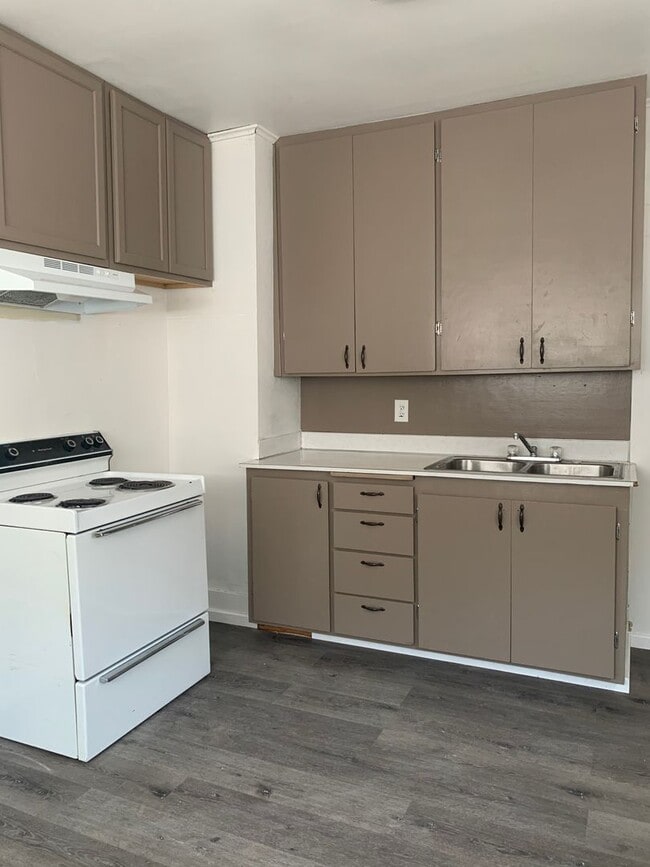 Photo - 1 bedroom 1 bath house located in Kellogg, Idaho.