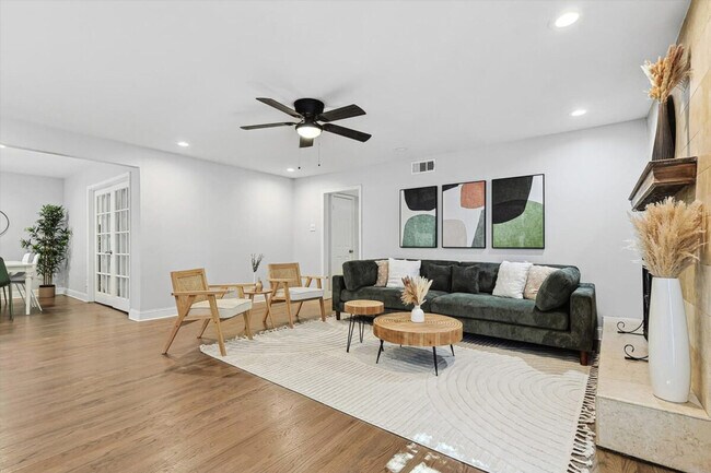 3608 Courtdale Dr Unidad SI ID1056416P
