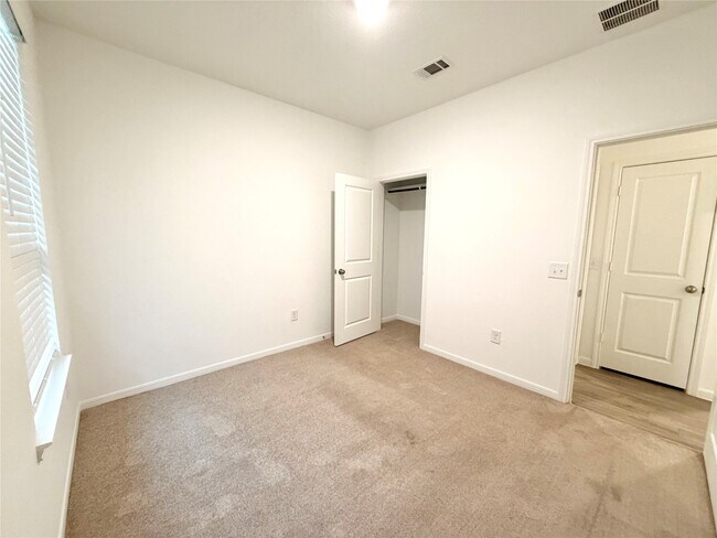 Photo - 1348 Bright Hl Dr