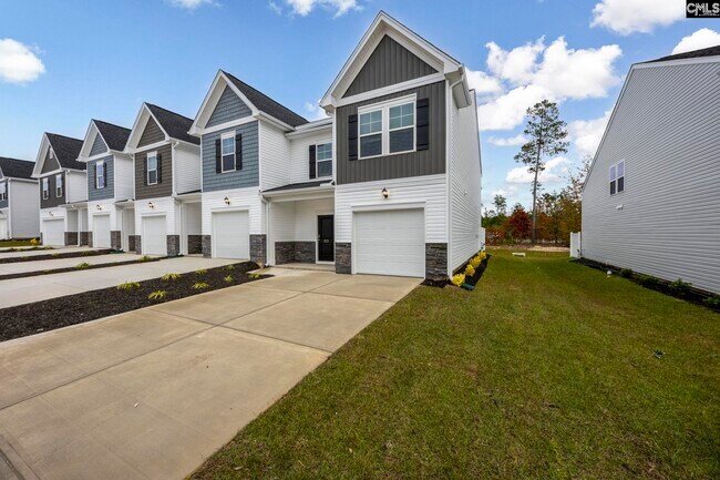 Photo - 223 Sunny Hl Dr