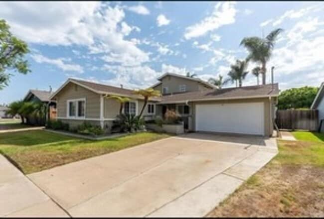 Building Photo - Beautiful 4BD Home in BAY PARK with Attach...