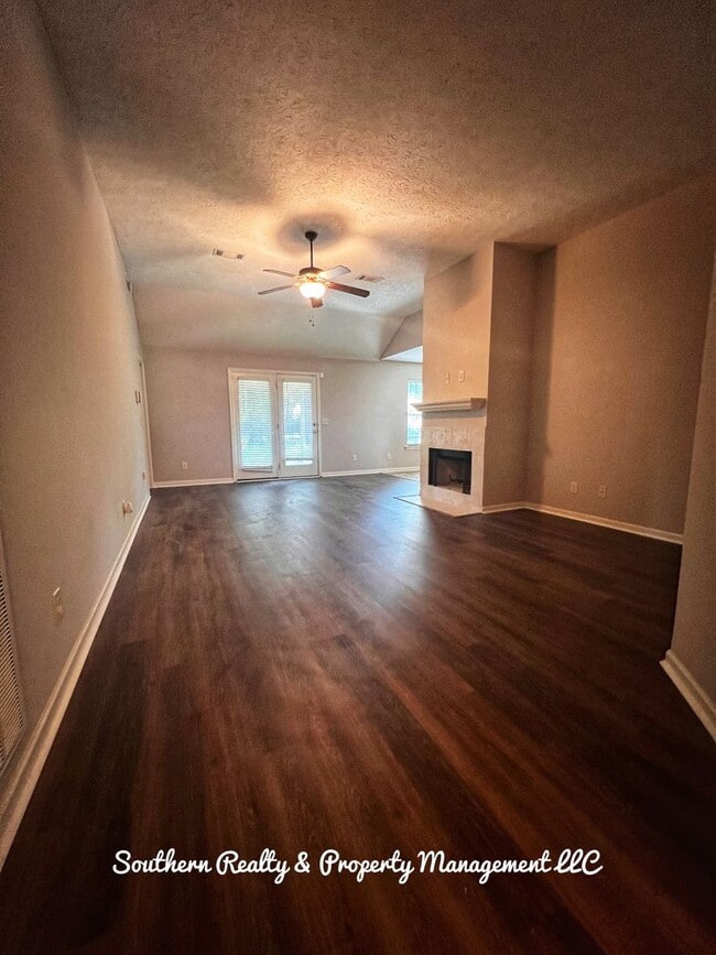 Photo - 126 King Cotton Lane
