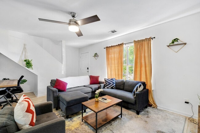 Photo - 836 Richmond St Unidad ID1319906P