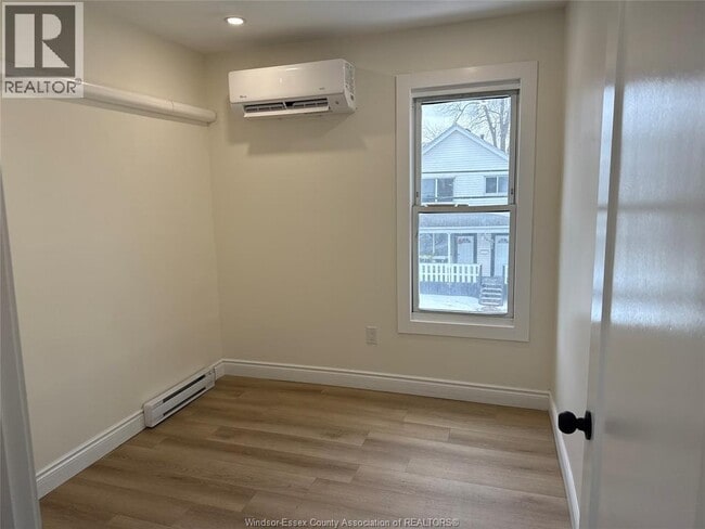 Photo - 191 Marentette Ave Unité 2