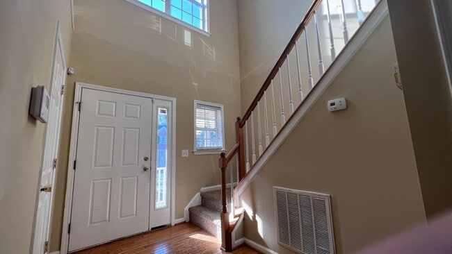 Photo - 201 Tecumseh Ct