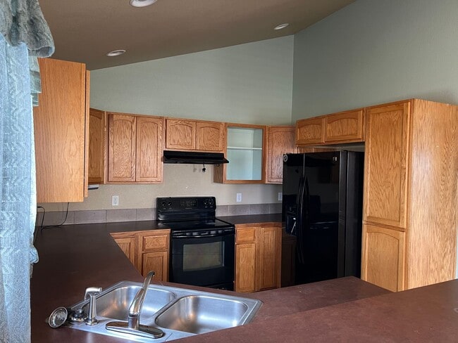 Photo - 501 Desmet Dr