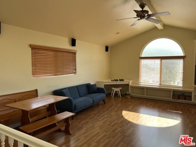 Photo - 729 Kenmore Cir