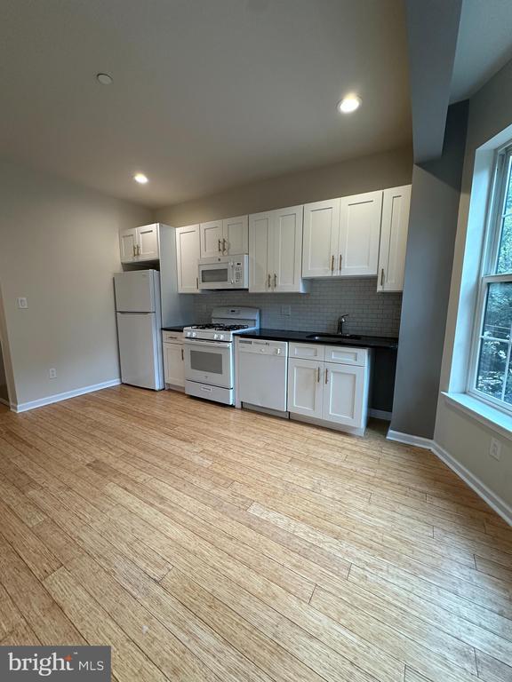 Photo - 1328 N 7th St