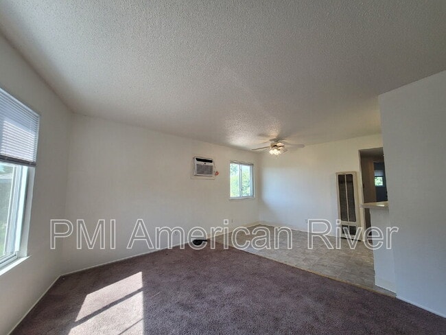 Photo - 6124 Terrell Dr Unit 3