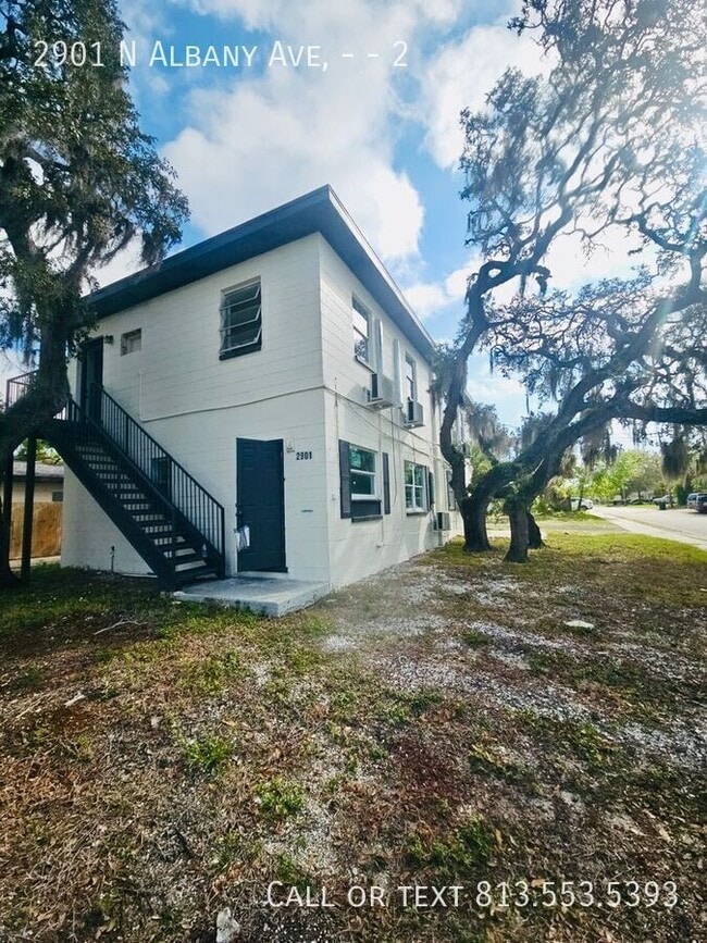 Photo - 2901 N Albany Ave Unidad 2