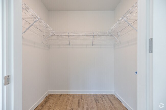 0BR, 1BA - 501SF - The Robert