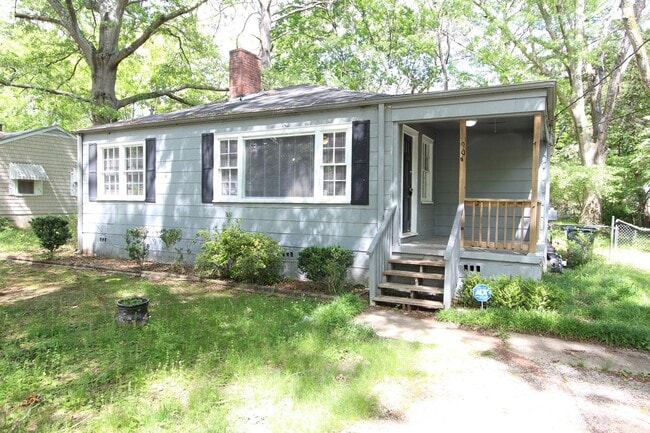 New On The Market! 3 Bedroom 1 Bath - New On The Market! 3 Bedroom 1 Bath House
