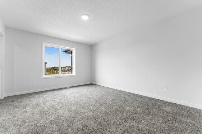 Building Photo - 6381-6381 King Wynd SW Unit 2