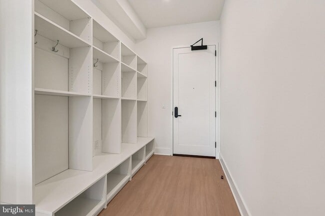 Photo - 30 W Allens Ln Unit 218