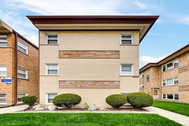 Building Photo - 4920 N Harlem Ave Unit GE Rental