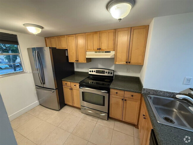 Building Photo - 231 NW 109th Ave Unit 209 Rental