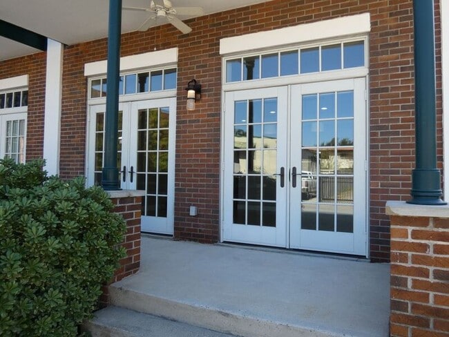 Photo - 415 E Romana St Unit 101