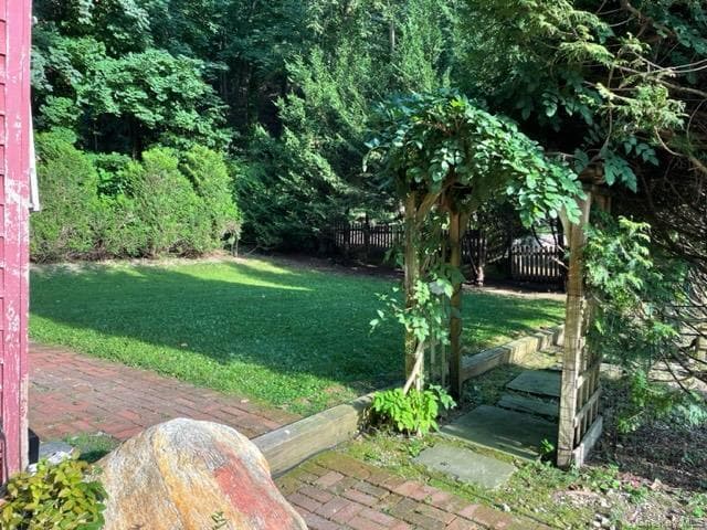 Photo - 95 E Broadway